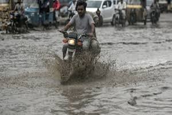 Pakistan: 18 dead in rain-related incidents