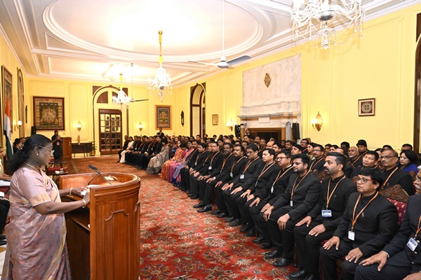 President Murmu considers Civil Services officers  instrumental in  development  at grassroots level