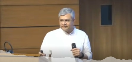 केंद्रीय मंत्रिमंडल ने रेल मंत्रालय की 6400 करोड़ रुपये से अधिक की लागत वाली दो-परियोजनाओं को मंजूरी दी