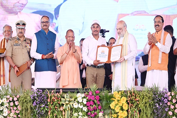 पुढच्या वर्षी ३१ मार्चपर्यंत भारत पूर्णपणे नक्षलवाद मुक्त होईल-गृहमंत्री अमित शहा