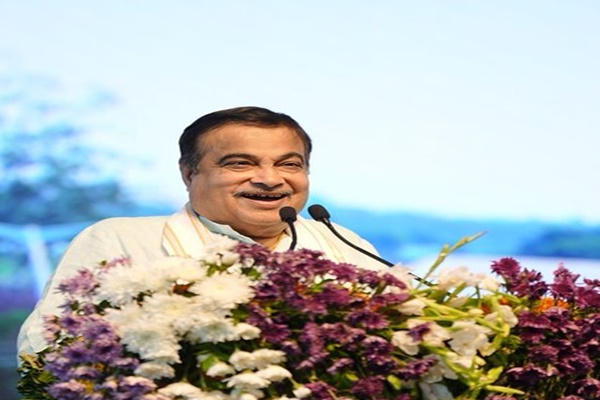 সরকার দেশের বিভিন্ন অঞ্চলে দুই হাজার ড্রাইভিং প্রশিক্ষণ স্কুল খোলার সিদ্ধান্ত নিয়েছে।