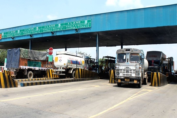 Govt to launch FASTag-based annual pass for seamless, cost-effective travel across national highways