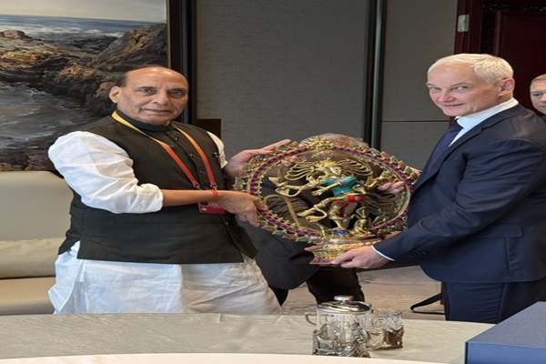 India, Russia hold talks on S-400 supply, Su-30 MKI upgrades, defence procurement