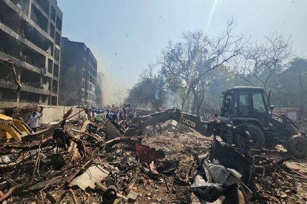 विमान दुर्घटना जांच ब्‍यूरो ने अहमदाबाद में एयर इंडिया विमान दुर्घटना की औपचारिक जांच शुरू की