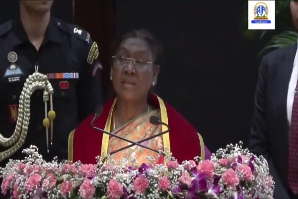 অন্যান্য খণ্ডৰ লগতে প্ৰযুক্তিয়ে পশু চিকিৎসাৰ ঔষধ আৰু যতনলৈ অভূতপূৰ্ব পৰিৱৰ্তন সাধনৰ সম্ভাৱনা আছেঃ ৰাষ্ট্ৰপতি মুৰ্মু