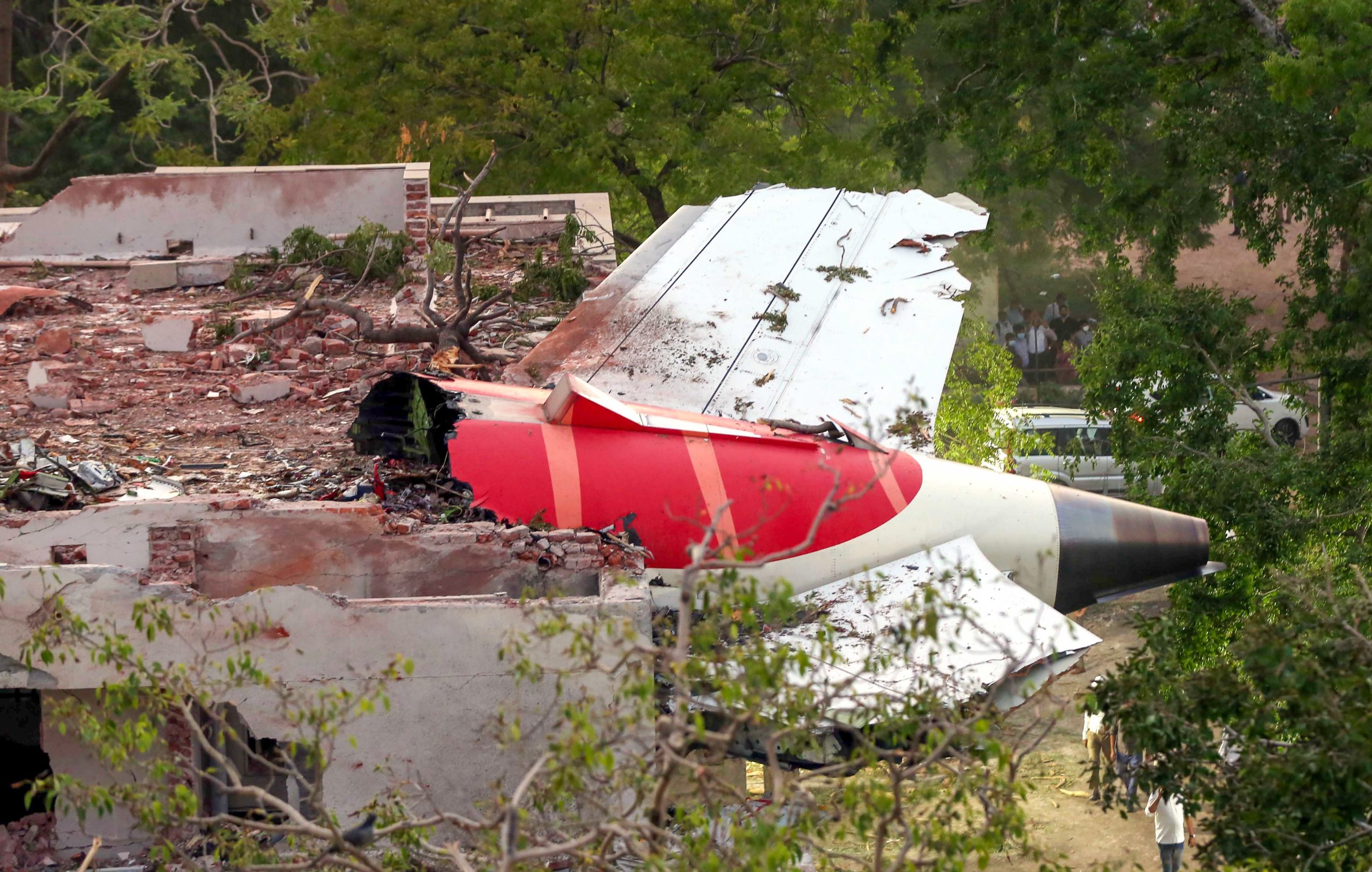 AAIB preliminary report reveals fuel cutoff switches transitioned from RUN to CUTOFF position, leading to devastating air tragedy in Ahmedabad