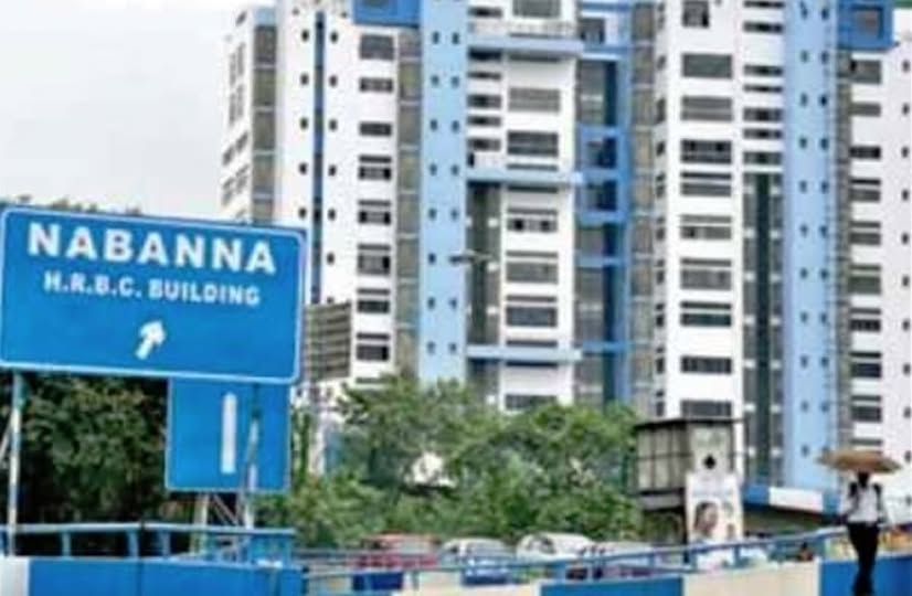 বন্যপ্রাণীর আক্রমণে মানুষের প্রাণহানির ঘটনায় রাজ্য সরকার তাদের প্রতিশ্রুতি মতো এখনও পর্যন্ত ৫৫৪ জনকে ফরেস্ট ভলান্টিয়ার হিসাবে নিয়োগ করেছে।