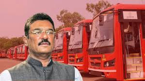 आषाढी एकादशीच्या दिवशी पंढरपूर इथे येणाऱ्या एसटी कर्मचाऱ्यांनी जेवणाची मोफत व्यवस्था