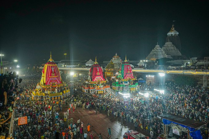 भगवान जगन्नाथ, भगवान बलभद्र और देवी सुभद्रा का स्वर्ण स्वरूप ‘सुना बेशा’ समारोह आज पुरी में होगा आयोजित