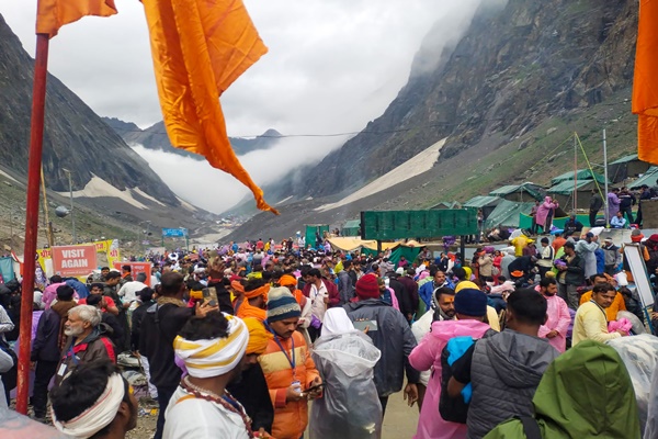 Amarnath Yatra suspended amid heavy rainfall in J&K