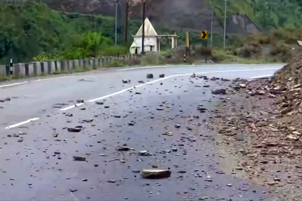 Rain subsides in Uttarakhand; over 100 roads still blocked, orange alert issued