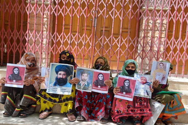 পাকিস্তানের কয়েকটি মানবাধিকার সংগঠন সম্প্রতি বালোচিস্তান থেকে ৬ জন নাগরিকের উধাও হয়ে যাওয়ায় গভীর উদ্বেগ প্রকাশ করেছে।