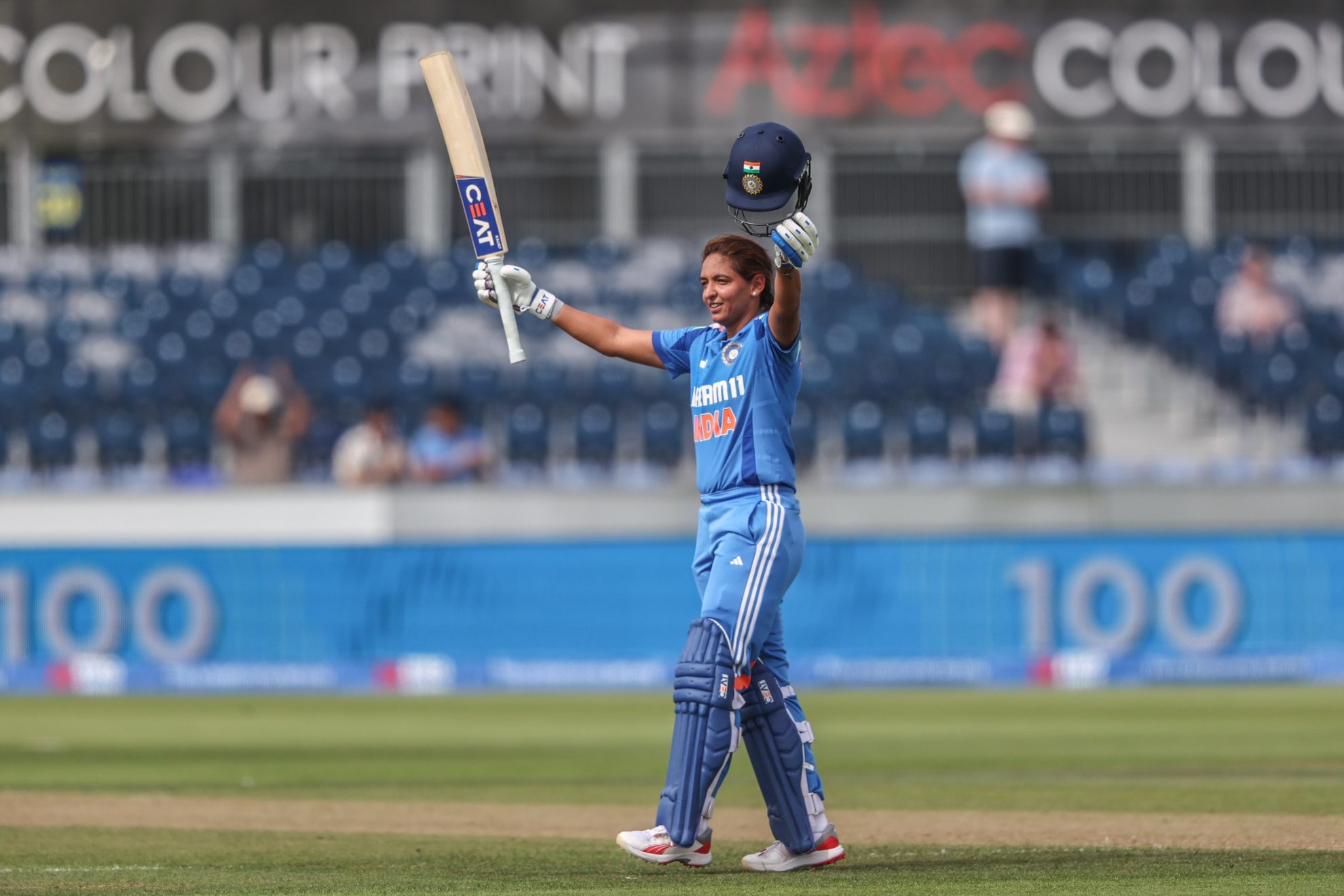 Women’s Cricket : भारताचा इंग्लंडवर २-१ असा विजय