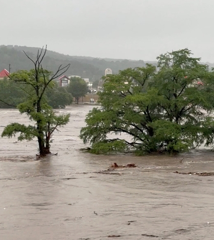 US: 24 dead, dozens missing in Texas after devastating flash floods