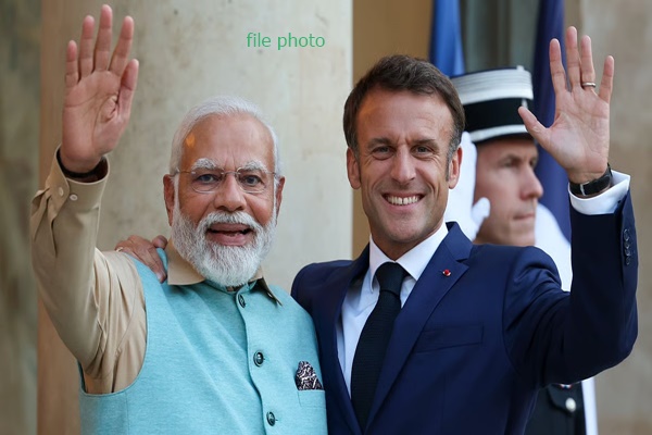 राष्ट्रपति इमैनुएल मैक्रों ने प्रधानमंत्री मोदी को स्वतंत्रता दिवस की दी बधाई