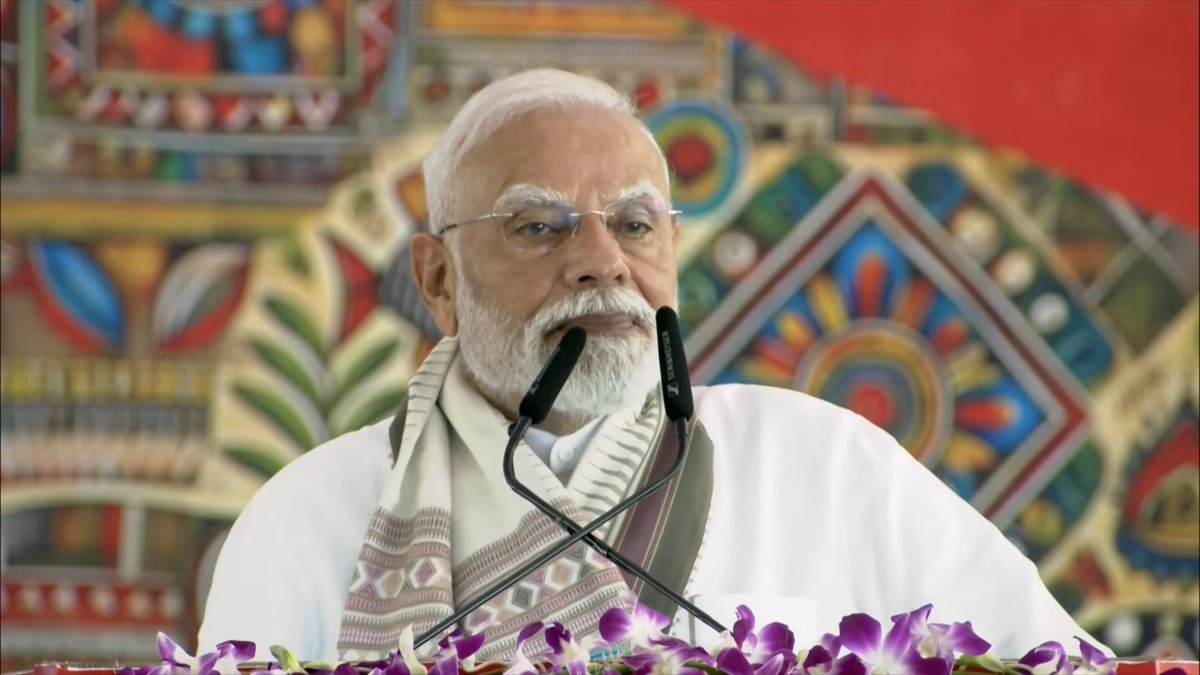 राष्‍ट्रीय जनता दल और कांग्रेस वोट बैंक और तुष्टिकरण की राजनीति के लिए घुसपैठियों का समर्थन कर रहे हैं: प्रधानमंत्री नरेन्‍द्र मोदी