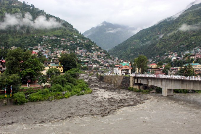 हिमाचल प्रदेश में मानसून का कहर, 20 अगस्त तक अत्‍यधिक तेज बारिश का येलो अलर्ट जारी