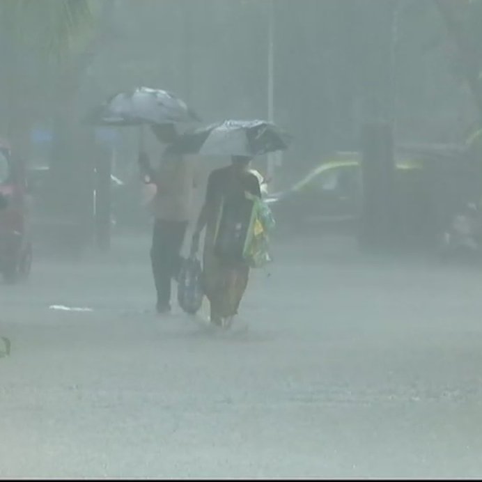 महाराष्ट्र में बारिश और बाढ़ से चार दिन में 21 लोगों की मौत, मुंबई-ठाणे समेत कई क्षेत्रों में मूसलाधार वर्षा जारी
