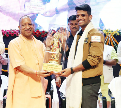 CM Yogi Adityanath Honours Indian Astronaut Shubhanshu Shukla