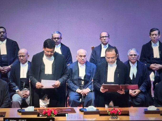 CJI B.R. Gavai administers oath of office to two newly appointed judges of Supreme Court