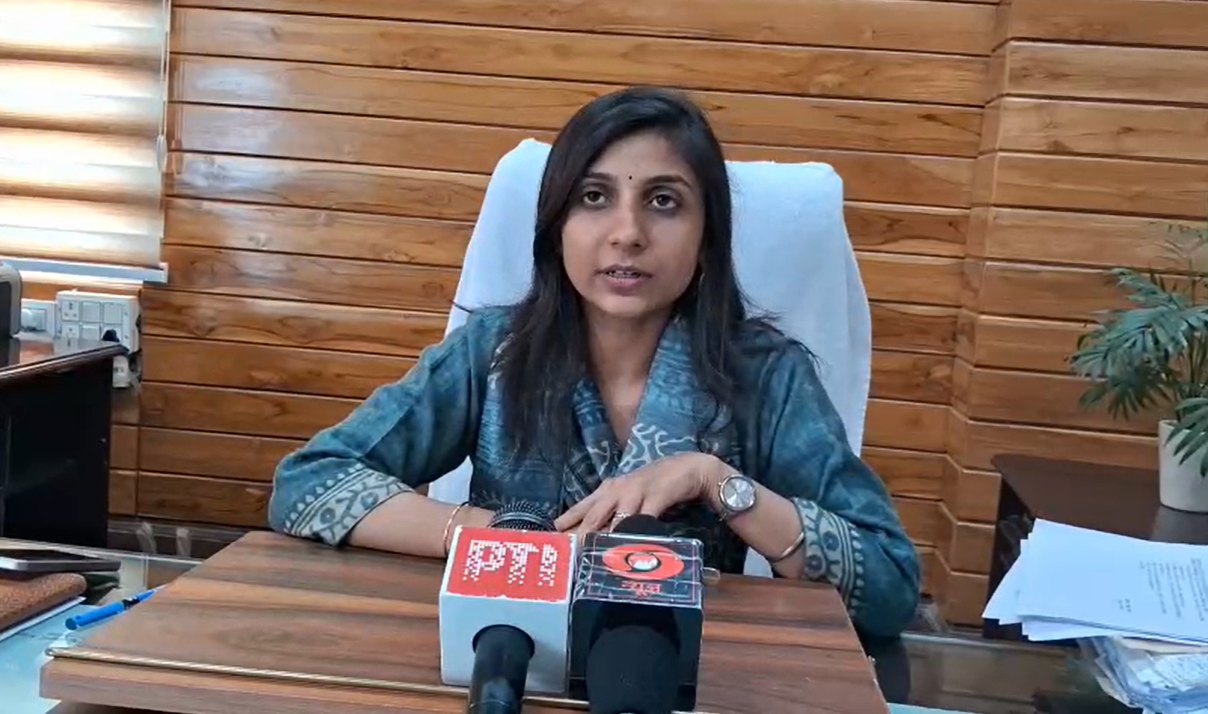 उत्तराखंड: पौड़ी जिले में आपदा से क्षतिग्रस्त पुल के स्थान पर नया बैली ब्रिज छोटे वाहनों की आवाजाही के लिये खोला गया