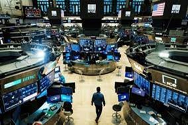 Nasdaq, S&P 500 hit new closing highs on rate cut hopes