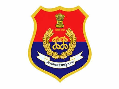 সীমান্ত পেরিয়ে মাদক পাচারের চেষ্টা আজ ভেস্তে দিয়েছে পাঞ্জাব পুলিশ।
