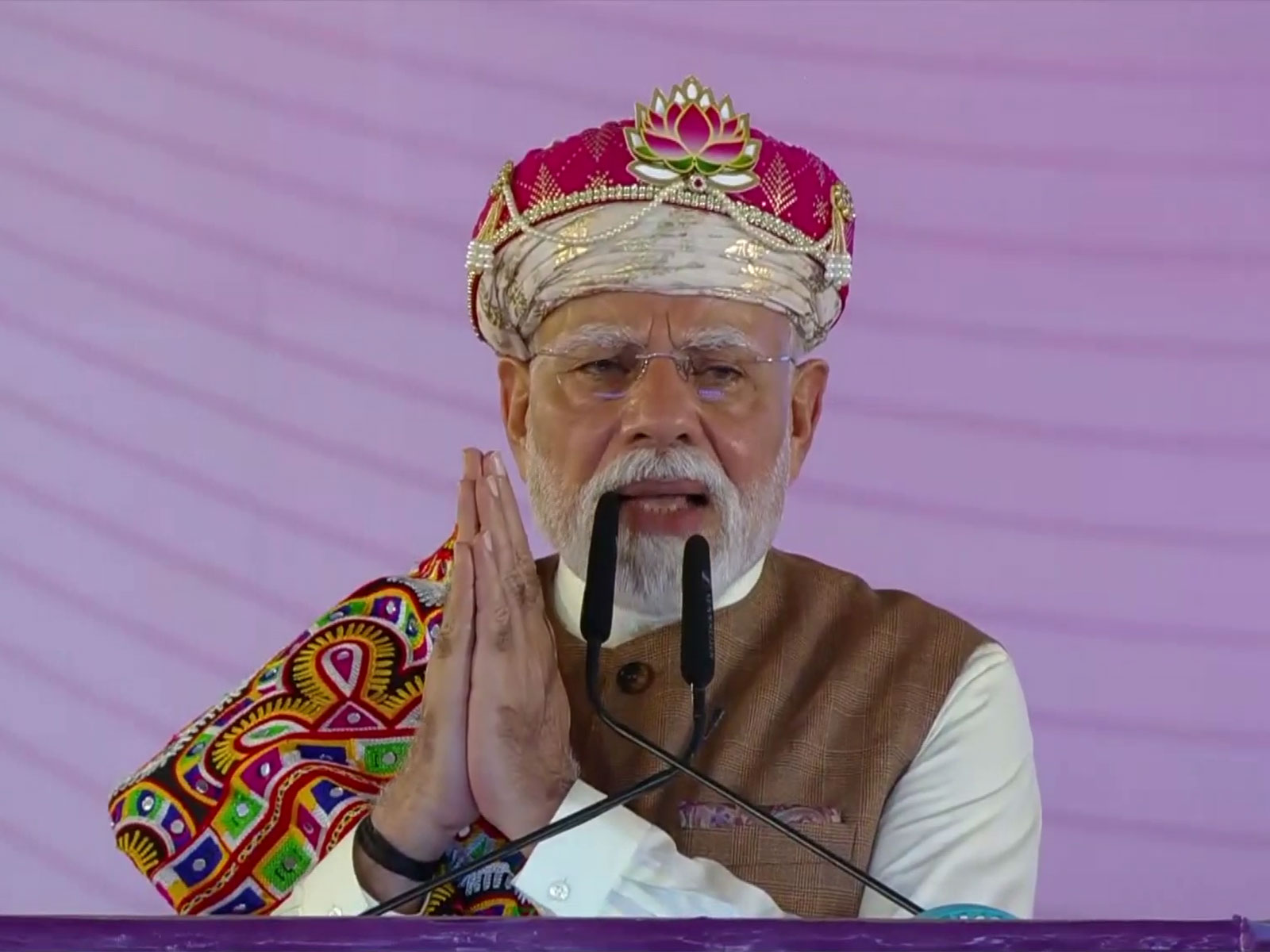 PM Modi Launches ‘Swasth Nari Sashakt Parivar’ Abhiyan & Rashtriya Poshan Maah