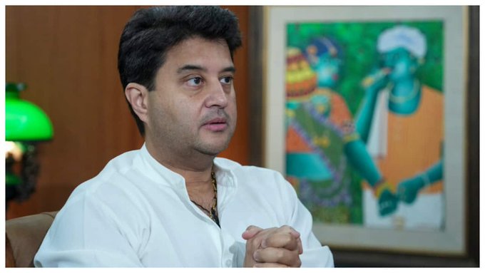 केन्‍द्रीय मंत्री ज्‍यातिरादित्‍य सिंधिया ने  98 हजार स्‍थलों पर बीएसएनएल के 4जी स्‍टैक लगाए जाने की घोषणा की