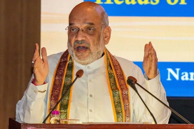 गृह मंत्री अमित शाह ने नशीले पदार्थों की समस्या से निपटने के लिए केंद्र और राज्‍यों से मिलकर काम करने का आह्वान किया