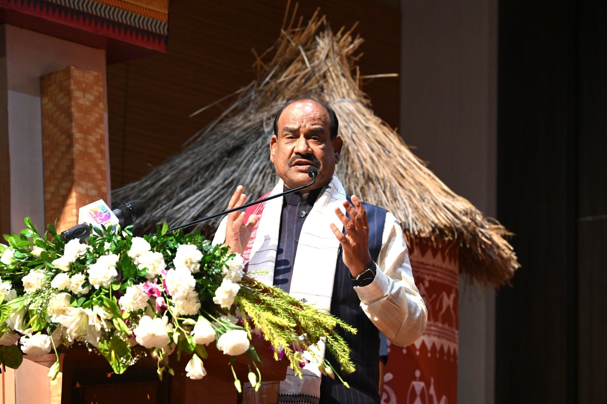लोकसभा अध्यक्ष ओम बिरला और आंध्र प्रदेश के मुख्यमंत्री एन. चंद्रबाबू नायडू महिला सशक्तिकरण समिति के दो दिवसीय राष्ट्रीय सम्मेलन का उद्घाटन करेंगे