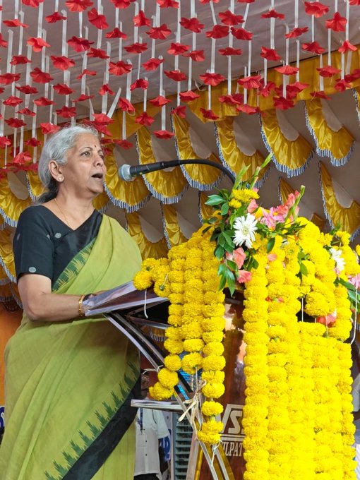 जीएसटी करातले बदल देशातल्या नागरिकांना फायद्याचे ठरावे म्हणून केले आहेत-अर्थमंत्री