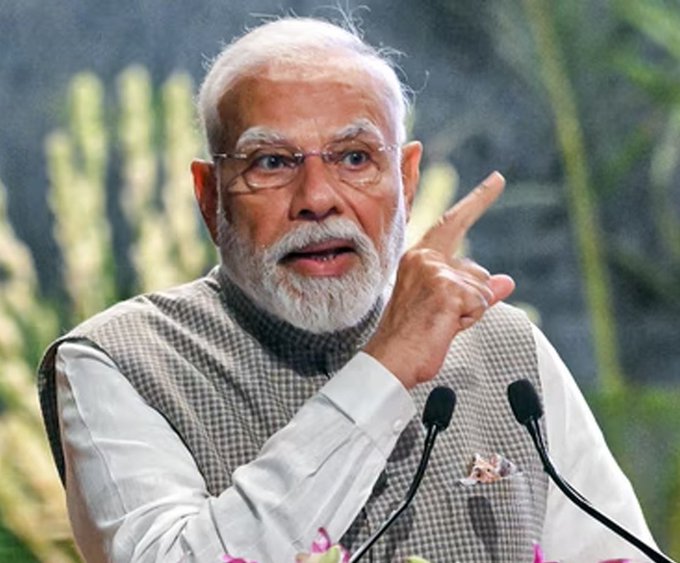 प्रधानमंत्री नरेंद्र मोदी ने राष्ट्रीय शिक्षक पुरस्कार से सम्‍मानित शिक्षकों के साथ की बातचीत, हर घर स्वदेशी का बोर्ड लगाने का किया आग्रह किया
