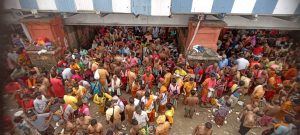 মহালয়া উপলক্ষে ৰাজ্যৰ বিভিন্ন প্ৰান্তত শোভাযাত্ৰা আৰু শ্রাদ্ধ পার্বন