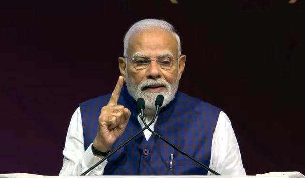 প্রধানমন্ত্রী নরেন্দ্র মোদী বলেছেন, গোটা বিশ্ব ভারতকে ভরসা করে ও বিশ্বাস করে, এবং ভবিষ্যতে ভারতের সঙ্গে সেমিকন্ডাক্টর ক্ষেত্র তৈরি করতে প্রস্তুত।
