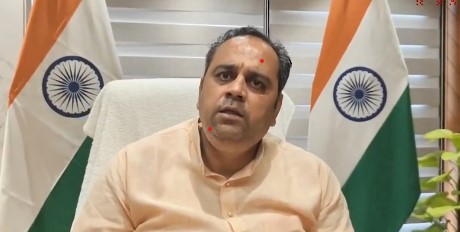 बर्ड फ्लू को लेकर लोगों को घबराने की कोई आवश्‍यकता नही: स्‍वास्‍थ्‍य मंत्री पंकज कुमार सिंह