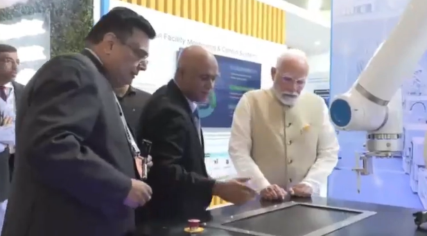 सेमीकॉन इंडिया 2025: प्रधानमंत्री नरेंद्र मोदी ने सेमीकंडक्टर क्षेत्र के विशेषज्ञों से बातचीत की