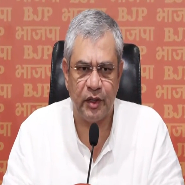 जीएसटी दरकपातीनं जीडीपीत २० लाख कोटी रुपयांची भर पडेल-अश्विनी वैष्णव
