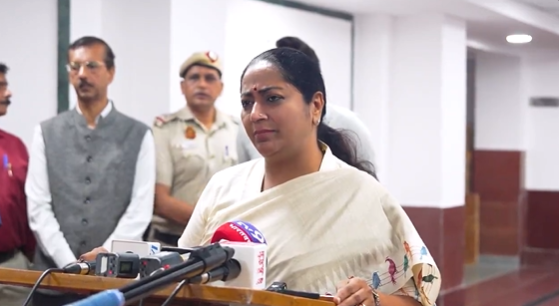 दिल्‍ली सरकार यमुना नदी का जल स्‍तर घटने के बाद प्रभावित लोगों को उनके घरों में फिर से बसने के लिए सभी आवश्‍यक सुविधाएं उपलब्‍ध कराएगी: मुख्‍यमंत्री रेखा गुप्‍ता