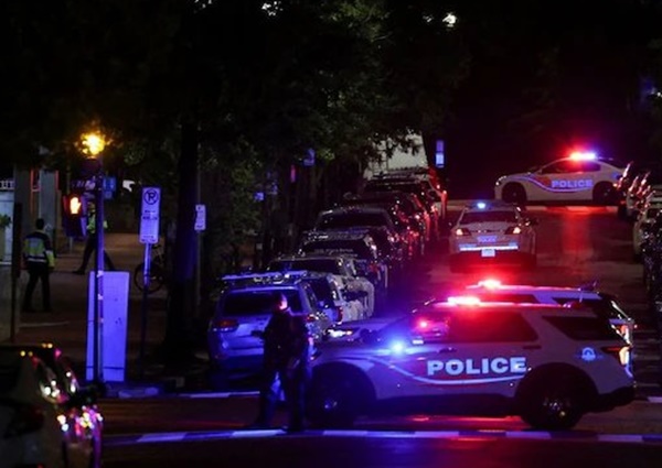 US: 3 dead, many injured as gunman on boat fires at restaurant in North Carolina