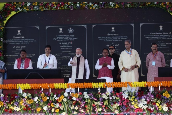 সমগ্ৰ দেশতে স্বদেশী প্রযুক্তিৰে নিৰ্মিত ৯৭, ৫০০টা ফ’ৰ জি ম’বাইল টাৱাৰ উদ্বোধন