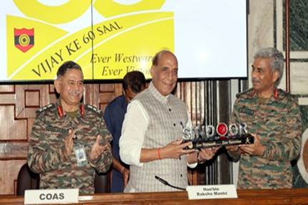 India Commemorates 60 Years of 1965 War; Defence Minister Honours Veterans