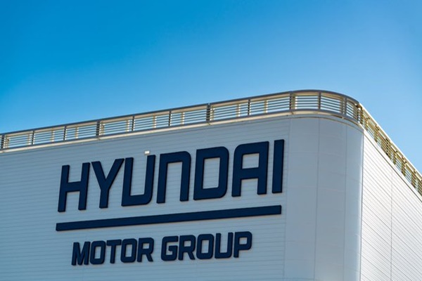 500 Arrested in Immigration Raid at Hyundai Factory Site in Georgia