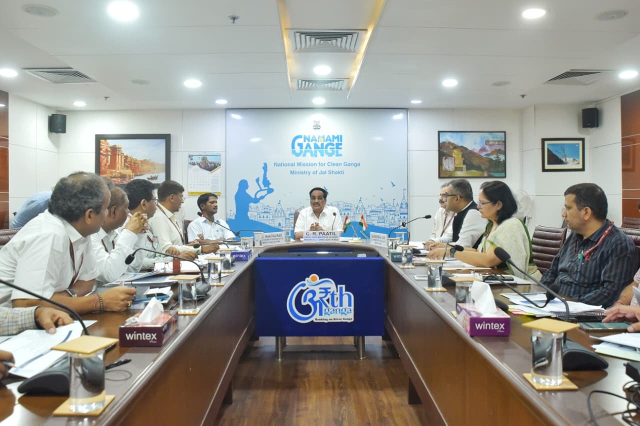 गंगा पुनरुज्जीवन अधिकृत कृती दलाची १६वी बैठक