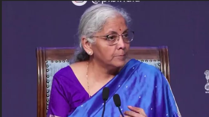वित्त मंत्री निर्मला सीतारामन ने कहा, जीएसटी के लाभों के हस्तांतरण पर व्यक्तिगत रूप से नज़र रखेंगी