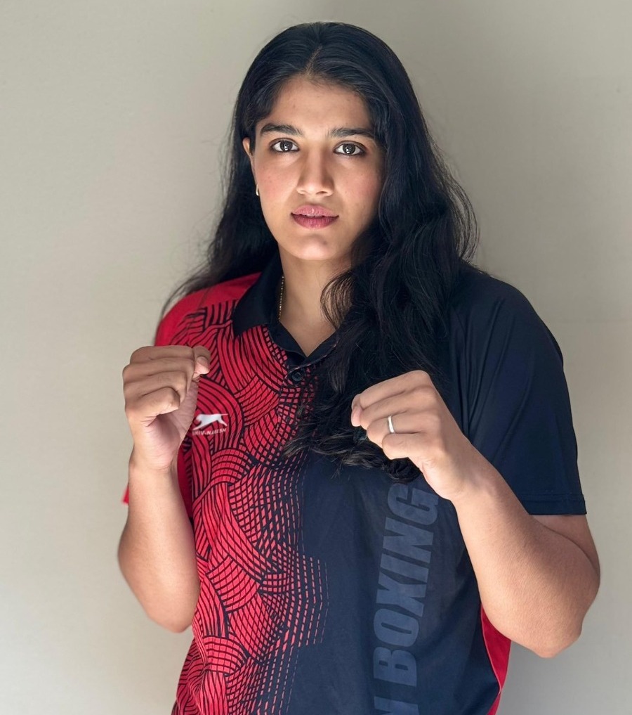 Indian Heavyweight boxer Nupur Sheoran Reaches Semifinals at World Boxing Championships
