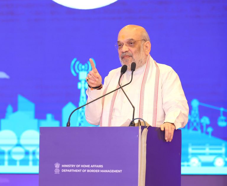 নতুন দিল্লীত সেৱা পষেকৰ অধীনত ভালেমান উন্নয়নমূলক প্ৰকল্পৰ উদ্বোধন আৰু আধাৰশিলা স্থাপন