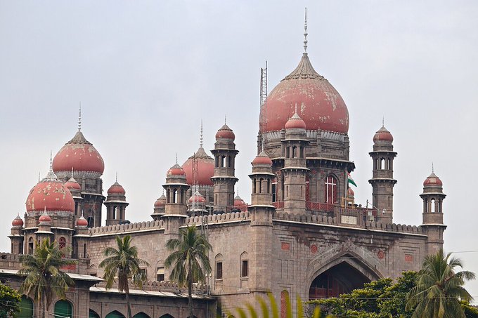तेलंगाना उच्च न्यायालय ने आगामी स्थानीय निकाय चुनावों में पिछड़े वर्गों के लिए 42 प्रतिशत आरक्षण देने के राज्य सरकार के आदेश पर रोक लगा दी