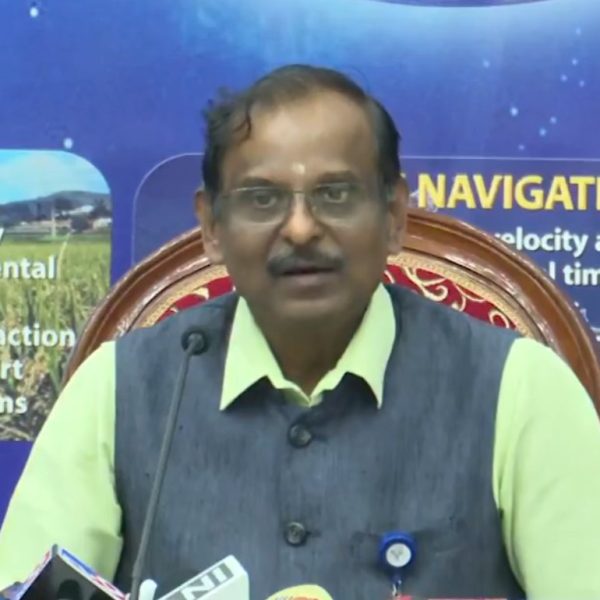 ভারতীয় মহাকাশ গবেষণা সংস্থার চেয়ারম্যান ডাঃ ভি নারায়নন ঘোষণা করেছেন, গগনযানের পরীক্ষামূলক উৎক্ষেপন অর্থাৎ ডি-ওয়ানের আগে ৯০ শতাংশ কাজই সম্পন্ন করা হয়েছে