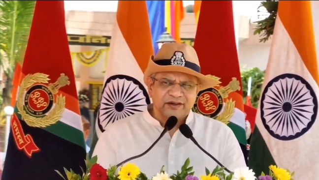 रेल्वे पोलीस दलातली भरती कर्मचारी निवड आयोगाद्वारे करण्याची रेल्वेमंत्र्यांची घोषणा